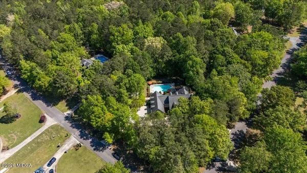 $625,000 | 117 Island View Drive, Lizella, GA 31052