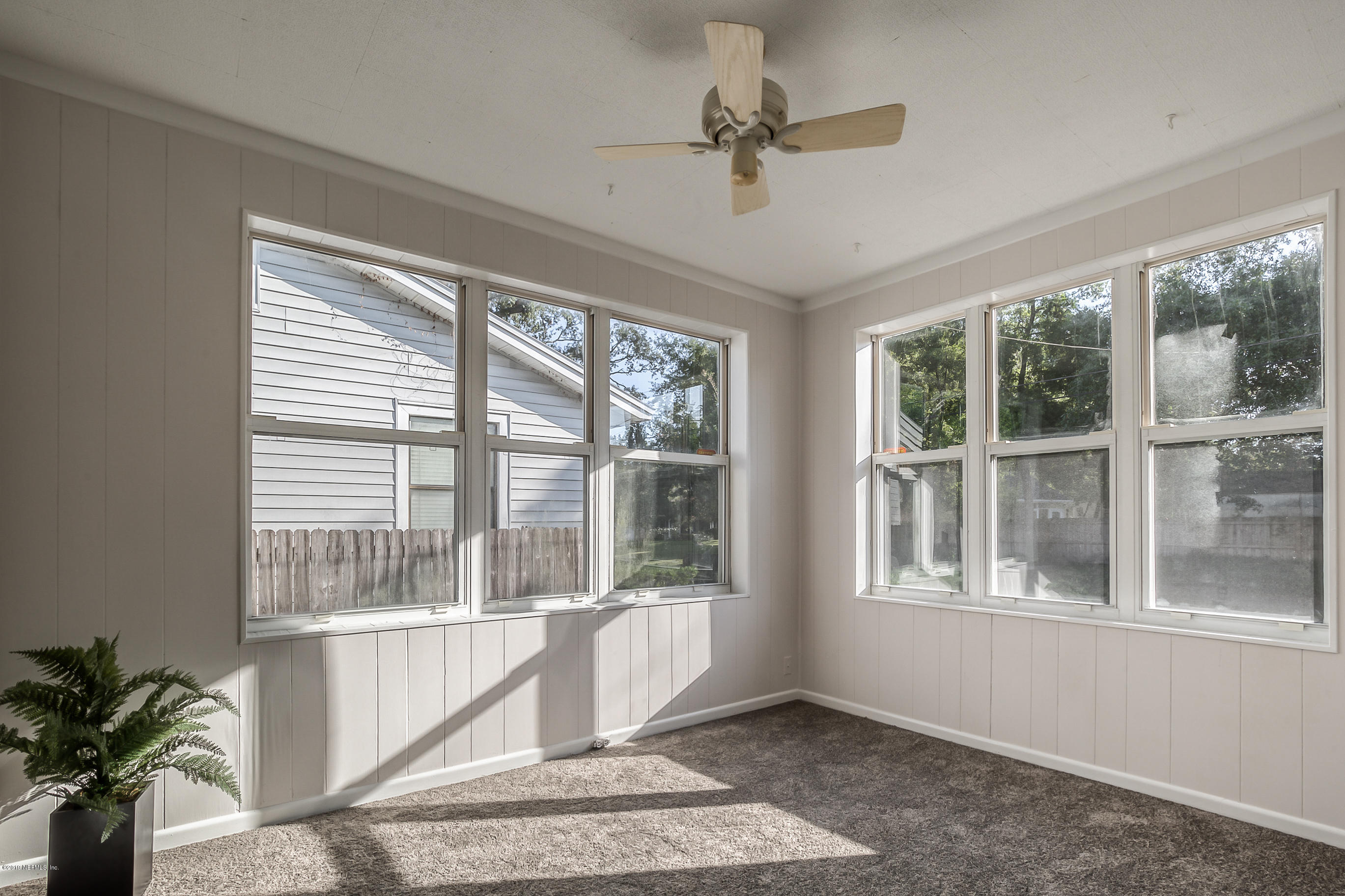 1024 Chatford Road Jacksonville, FL 32207 - Photo 17 of 22 a view of an empty room with a window