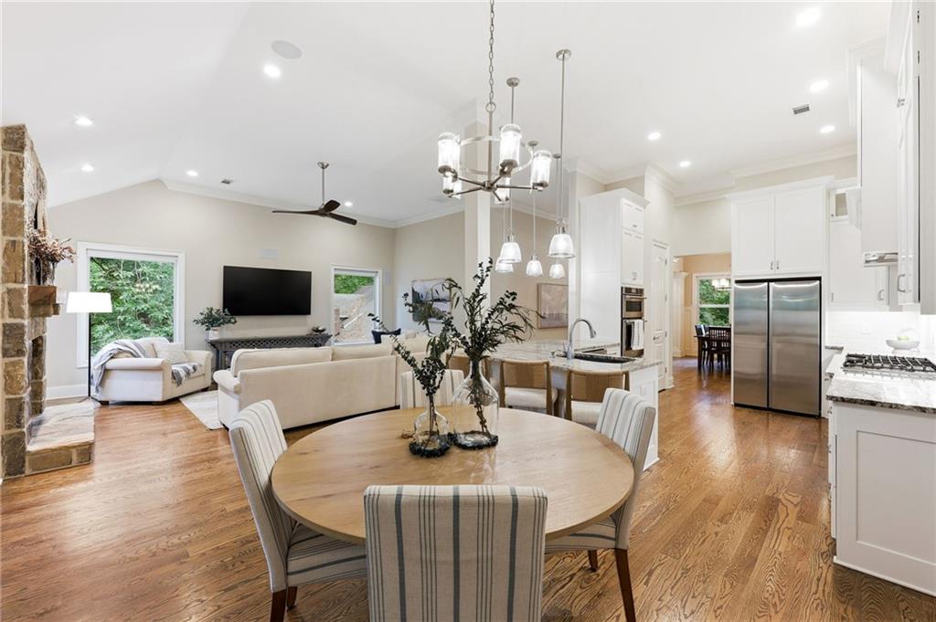 6020 Lake Lanier Heights Road Buford, GA 30518 - Photo 14 of 41