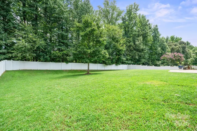 a view of an outdoor space and a yard