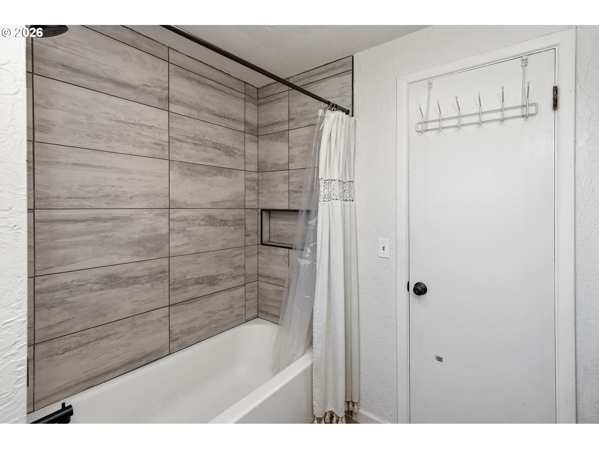 1720 Grove Street Eugene, OR 97404 - Photo 24 of 29