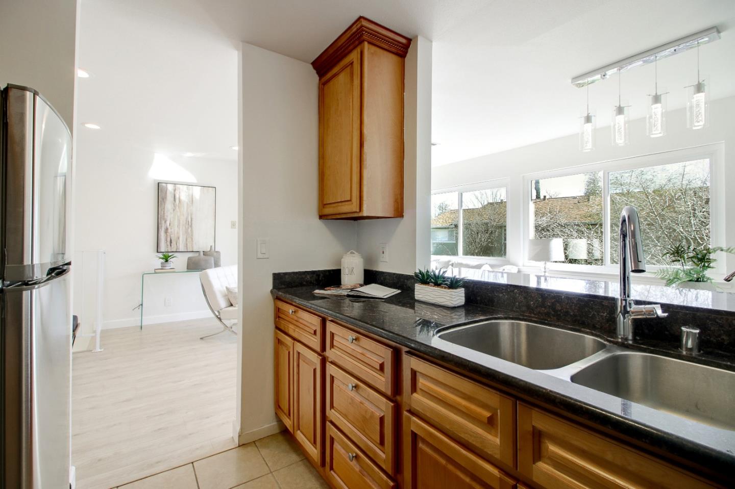 4784 Raspberry Place San Jose, CA 95129 - Photo 5 of 24 Gallery Image 5