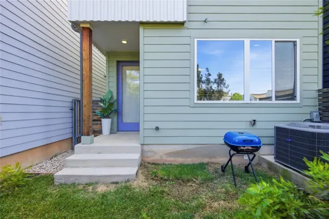 $385,000 | 814 North Bluff Drive, Unit 74, Austin, TX 78745