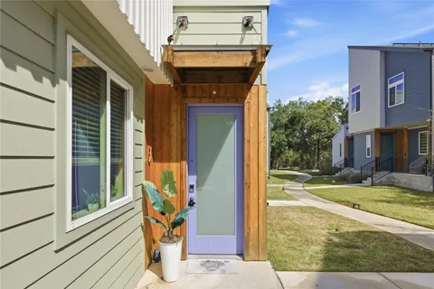 $385,000 | 814 North Bluff Drive, Unit 74, Austin, TX 78745