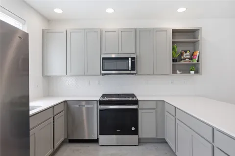$385,000 | 814 North Bluff Drive, Unit 74, Austin, TX 78745