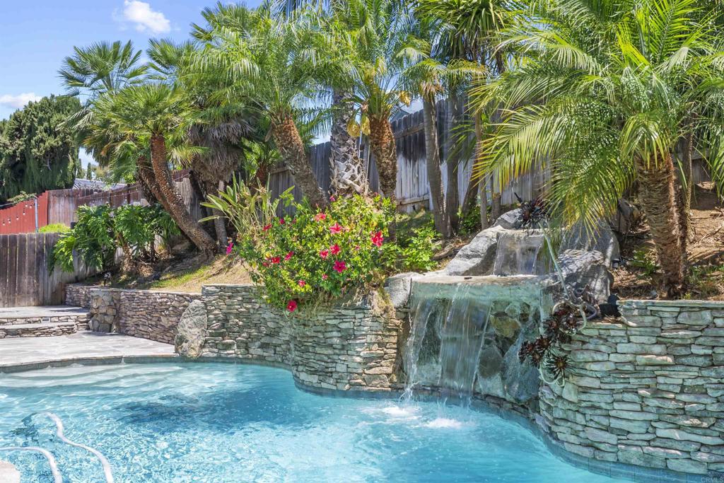 9715 Kenesaw Court Santee, CA 92071 - Photo 30 of 36 a view of a garden with plants