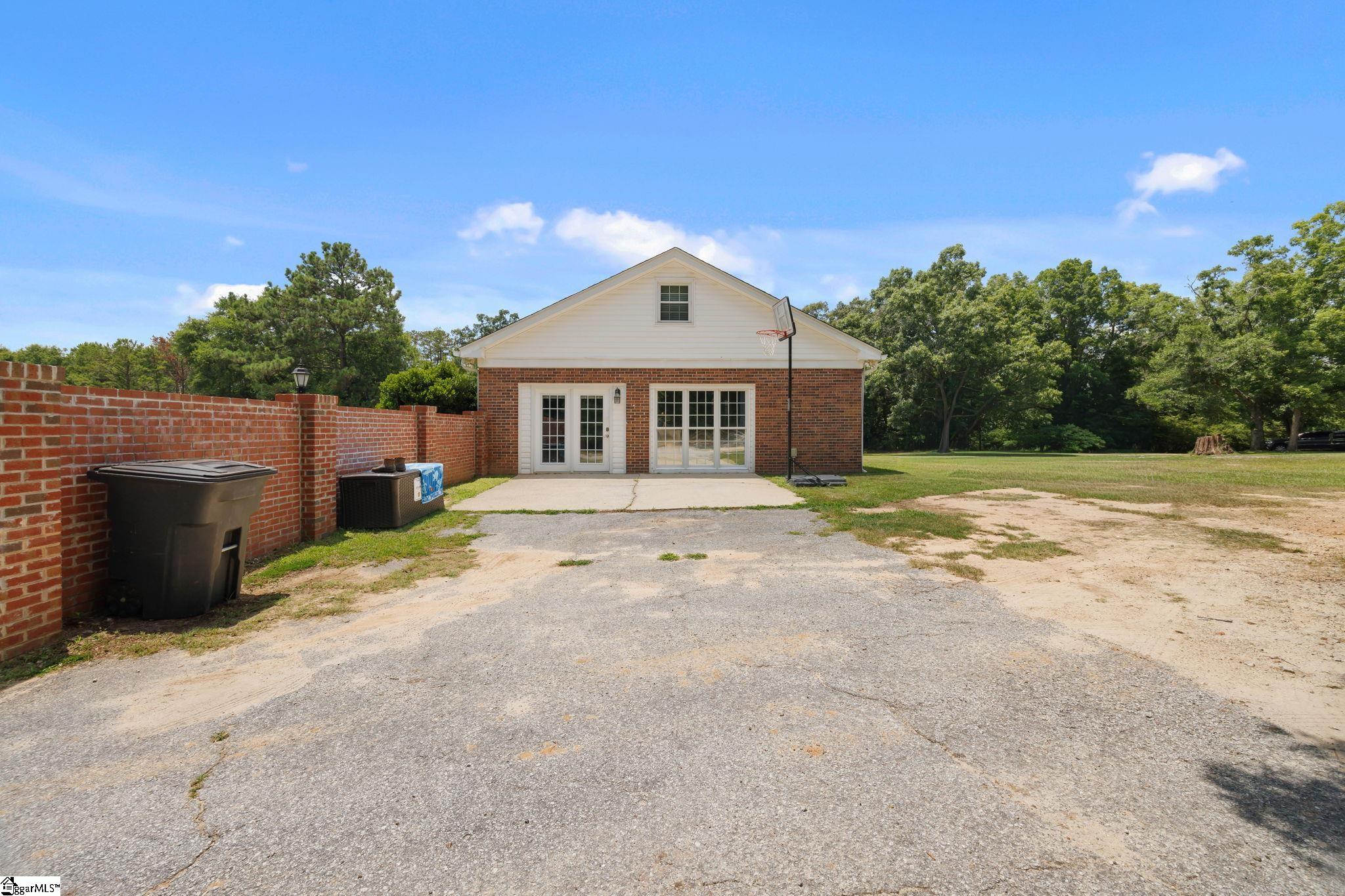 623 West Ridgeway Road Honea Path, SC 29654 - Photo 34 of 46