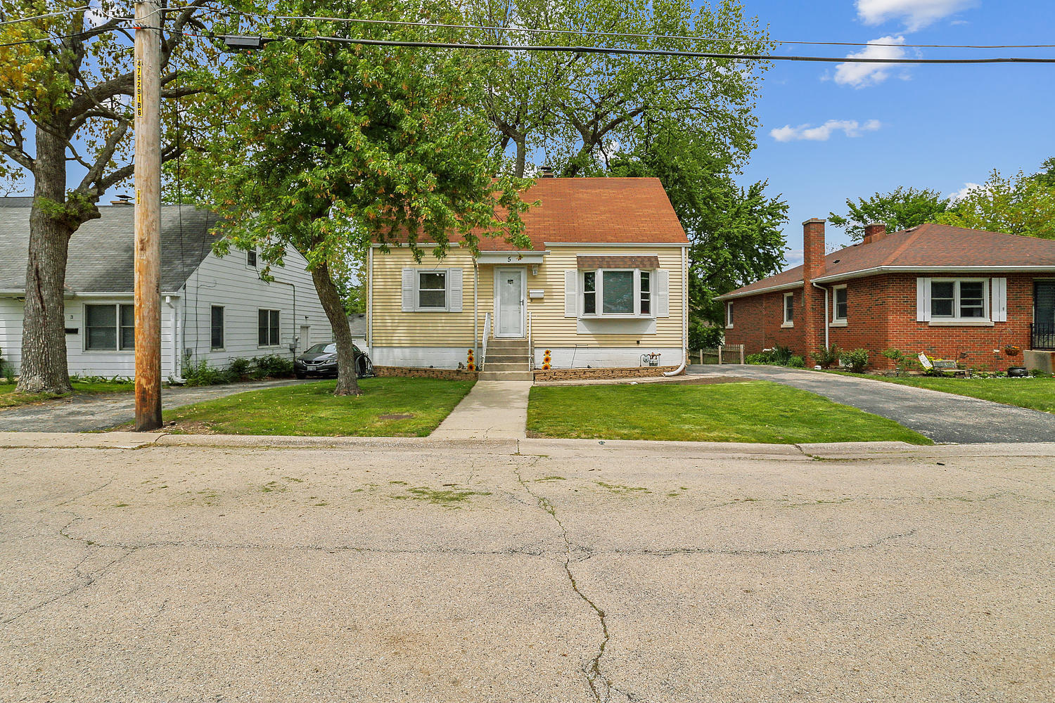 5 Ridge Road Lemont, IL 60439 - Photo 3 of 18 Gallery Image 3