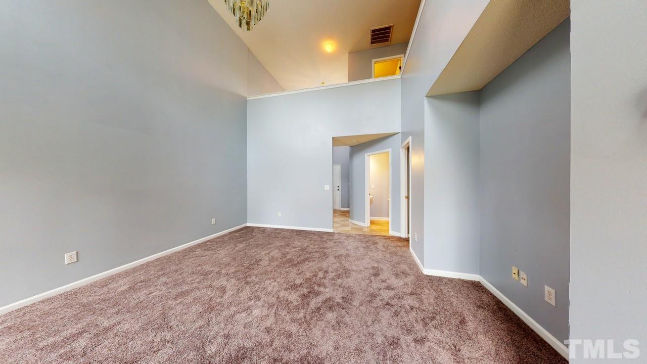 4469 Cardinal Grove Boulevard Raleigh, NC 27616 - Photo 10 of 28