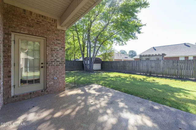 $339,900 | 18 Cedar Crest Cove, Jackson, TN 38305