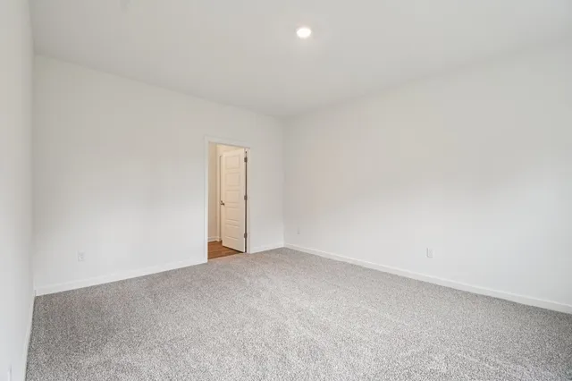 $319,990 | 6507 Juniper Drive, Wonder Lake, IL 60097