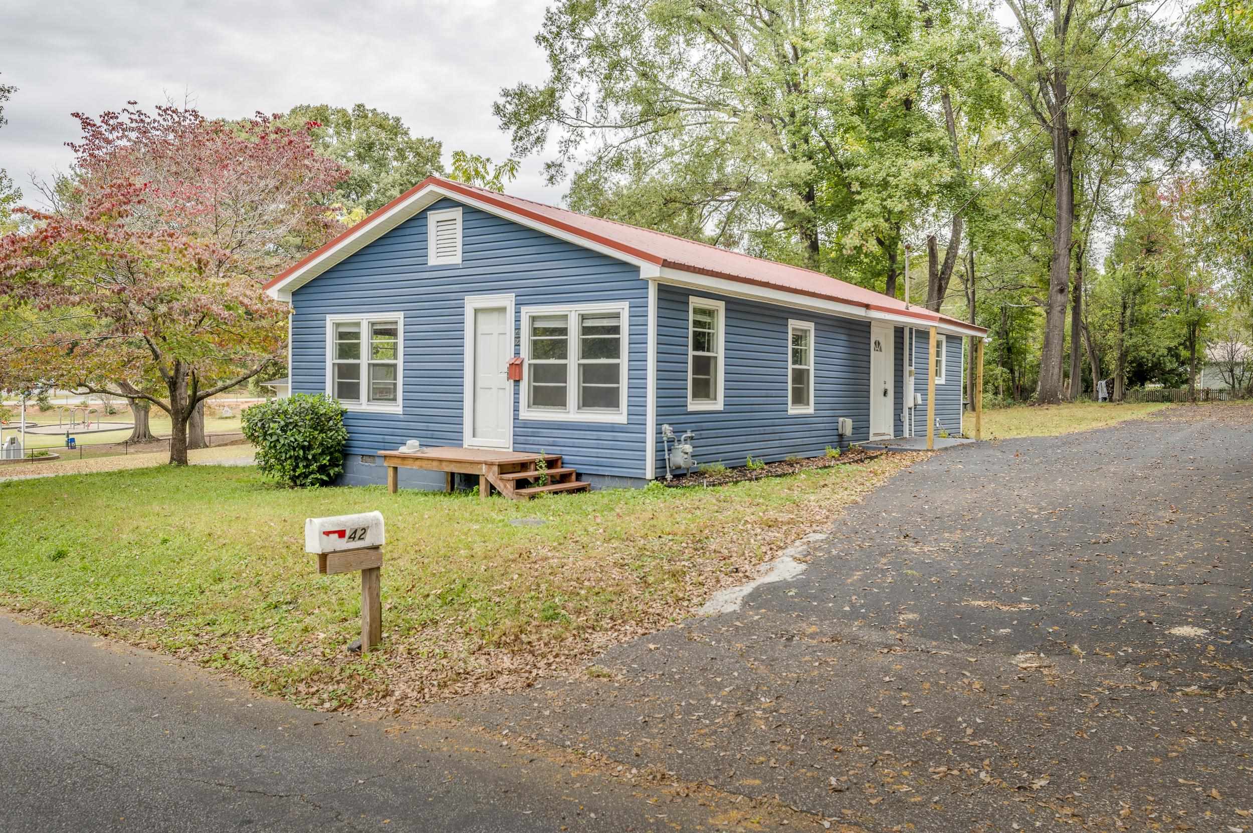 42 Bishop Street Inman, SC 29349 - Photo 1 of 29