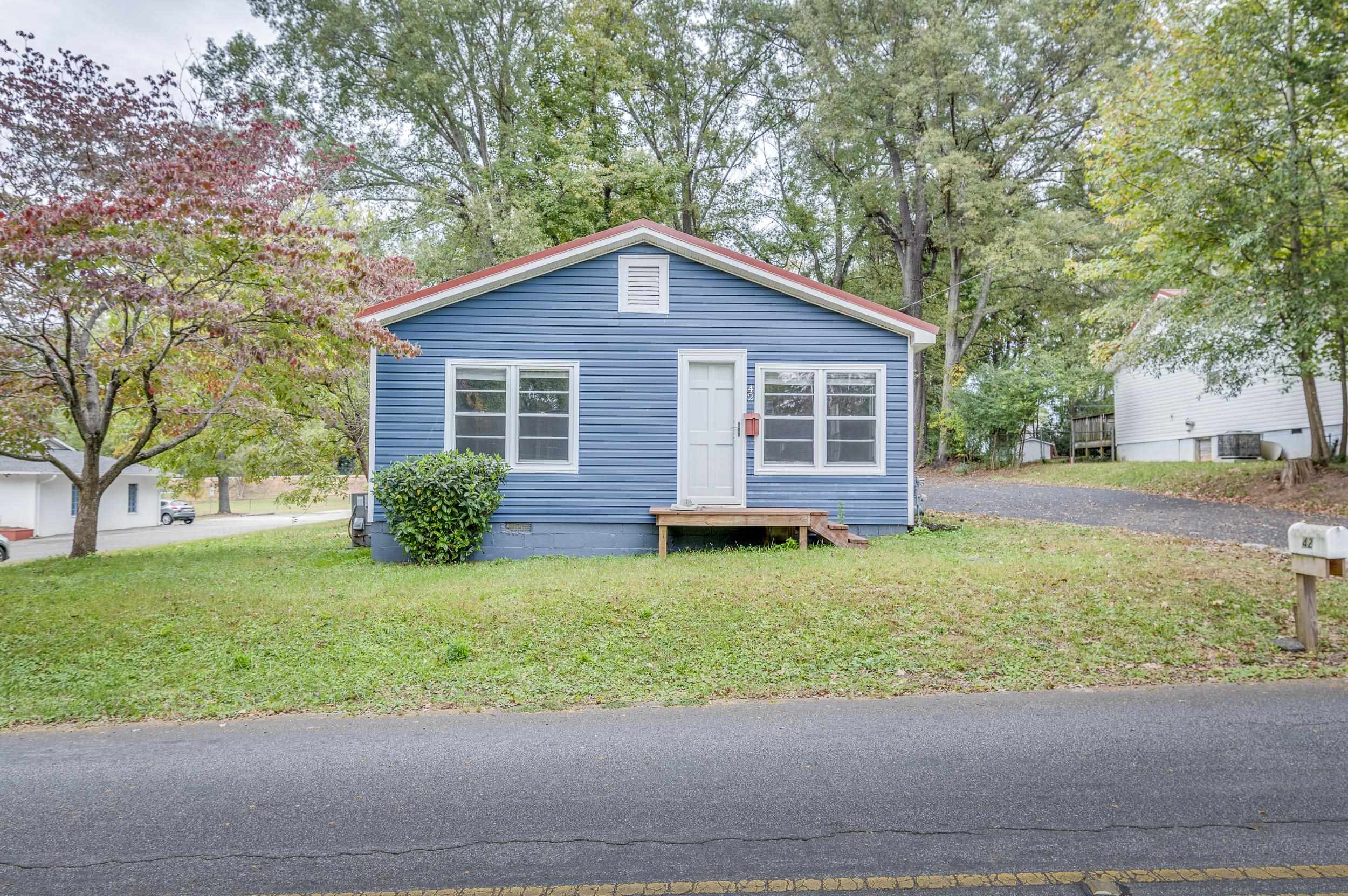 42 Bishop Street Inman, SC 29349 - Photo 3 of 29