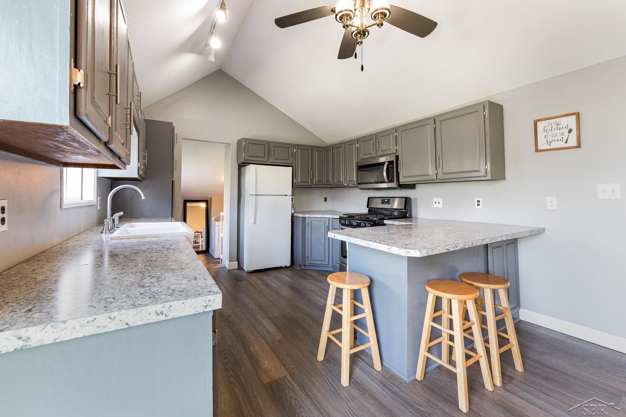 3407 Cramer Road Bay City, MI 48706 - Photo 14 of 21 50138959-5d5994bb-201f-4479-ba11-ea9c060d77d6.JPG