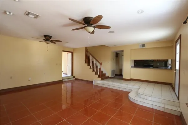 $195,000 | 2809 Acorn Drive, Violet, LA 70092