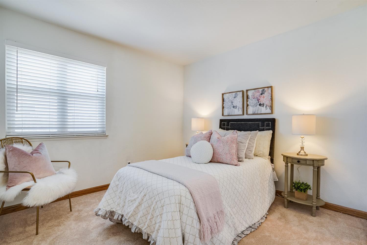 1561 Spring Court Tracy, CA 95376 - Photo 21 of 33 Gallery Image 21