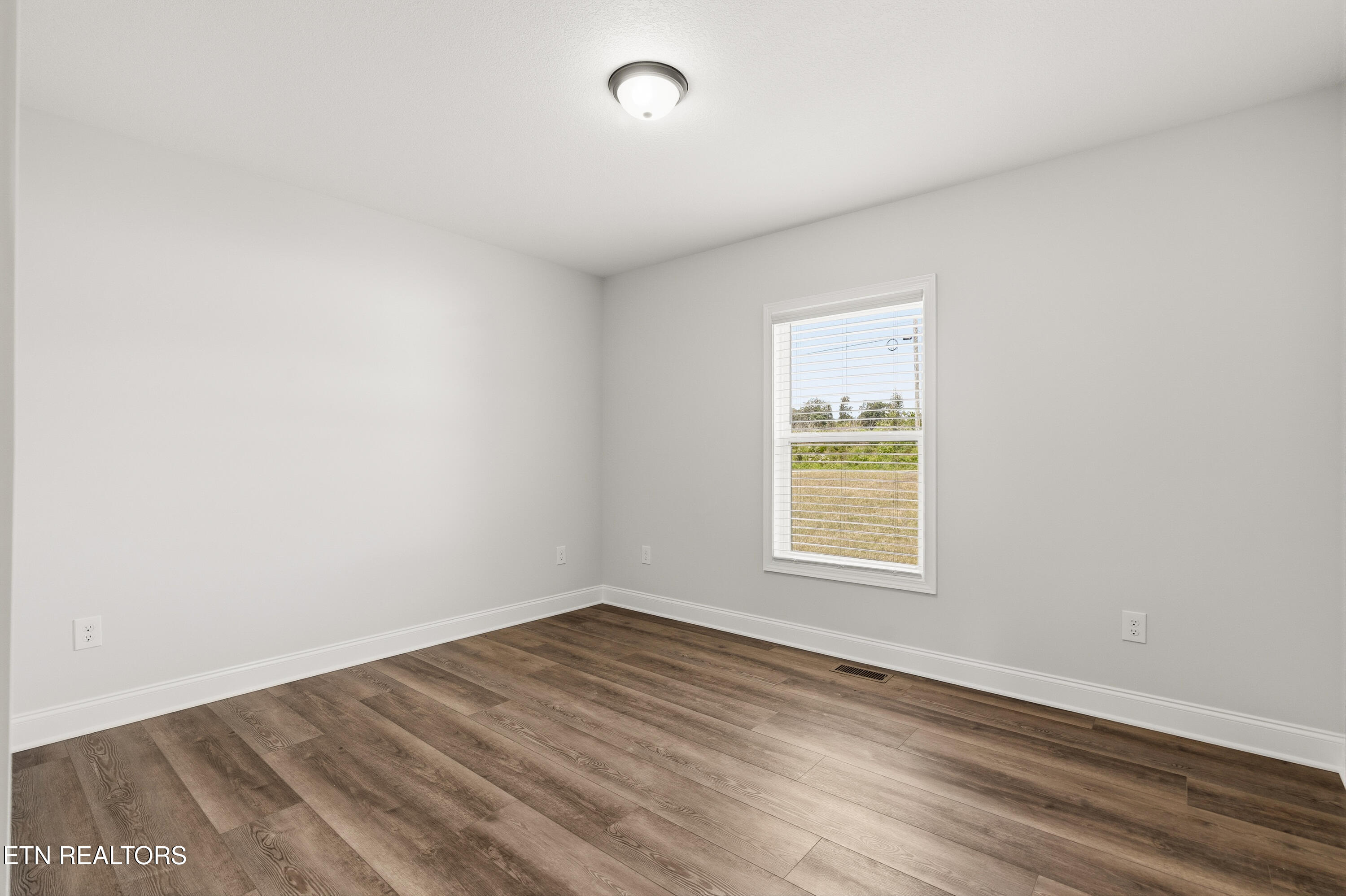 254 Thompson Road Madisonville, TN 37354 - Photo 21 of 42 DSC08890