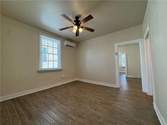 $1,300 | 1908 Dauphine Street, Unit 2A, New Orleans, LA 70116