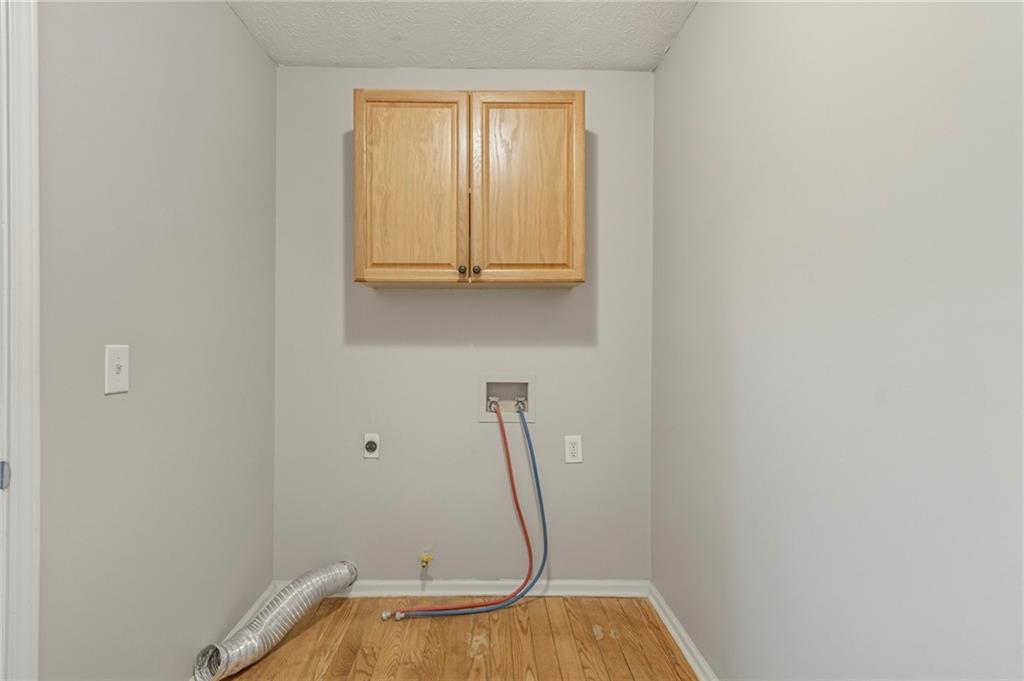 715 Welford Road Northwest Suwanee, GA 30024 - Photo 20 of 50 a bathroom with a sink