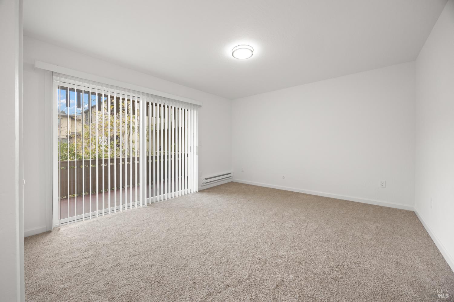 260 Merrydale Road, Unit 14 San Rafael, CA 94903 - Photo 9 of 18