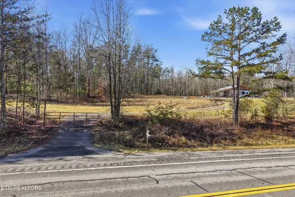 $399,000 | 8405 Wassom Memorial Highway, Grandview, TN 37337