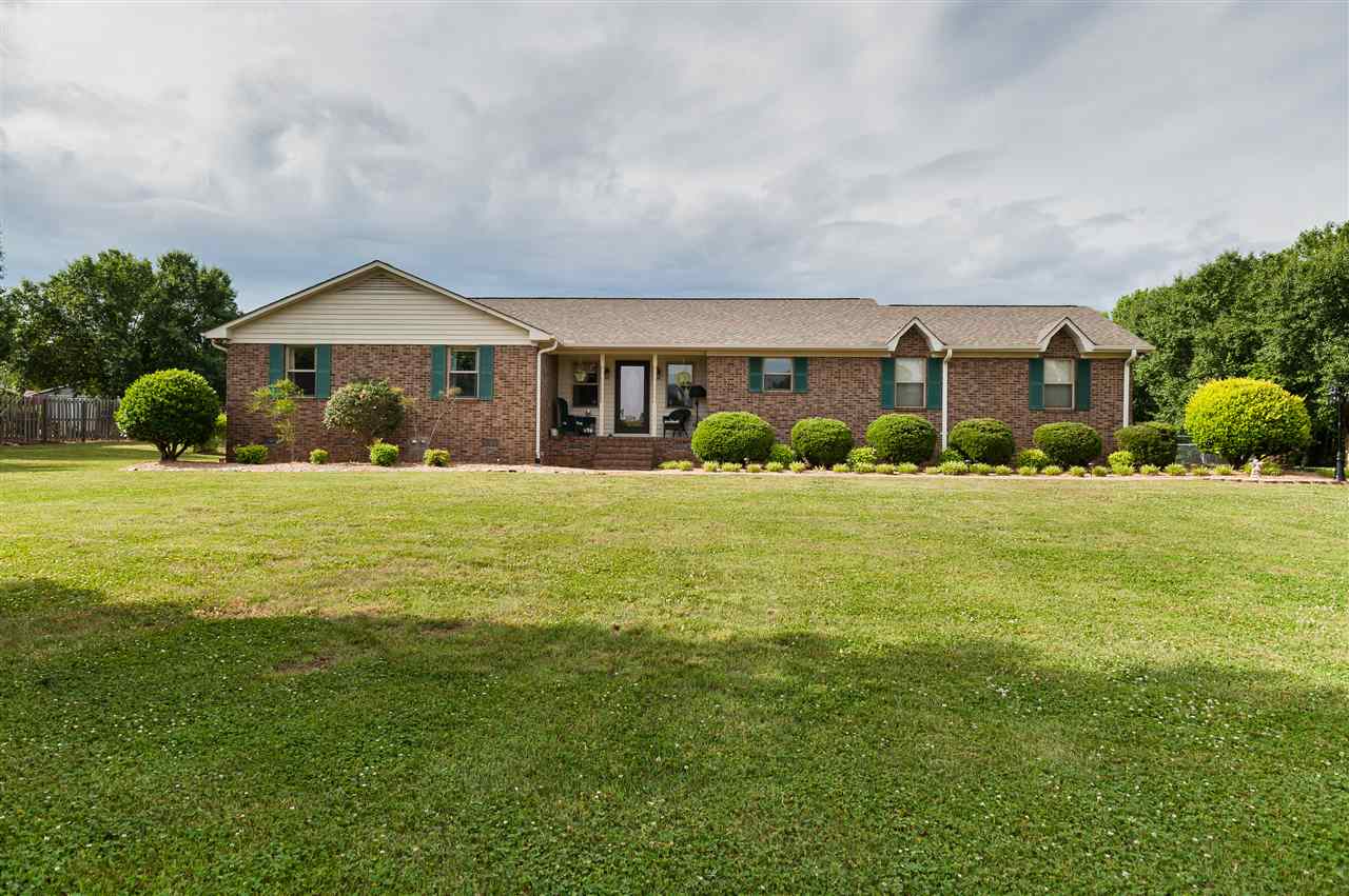 169 Farm Lake Road Boiling Springs, SC 29316 - Photo 1 of 36 Gallery Image 1