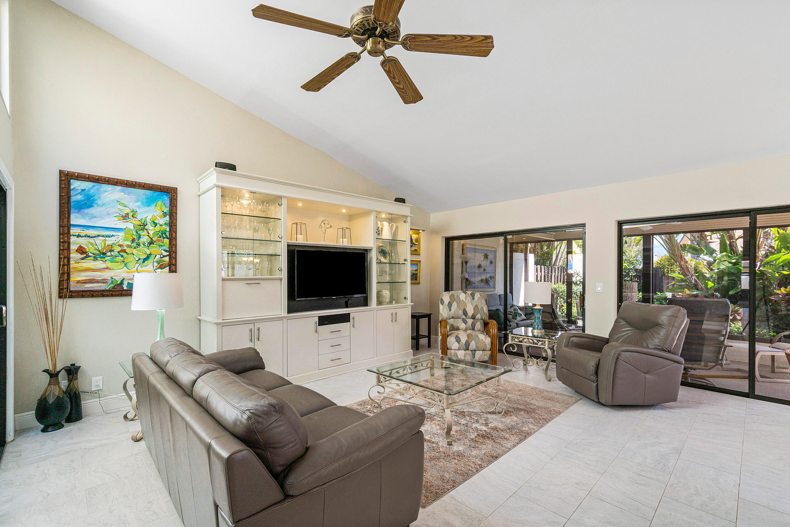 327 Southwest 29th Avenue Delray Beach, FL 33445 - Photo 12 of 48 untitled-12