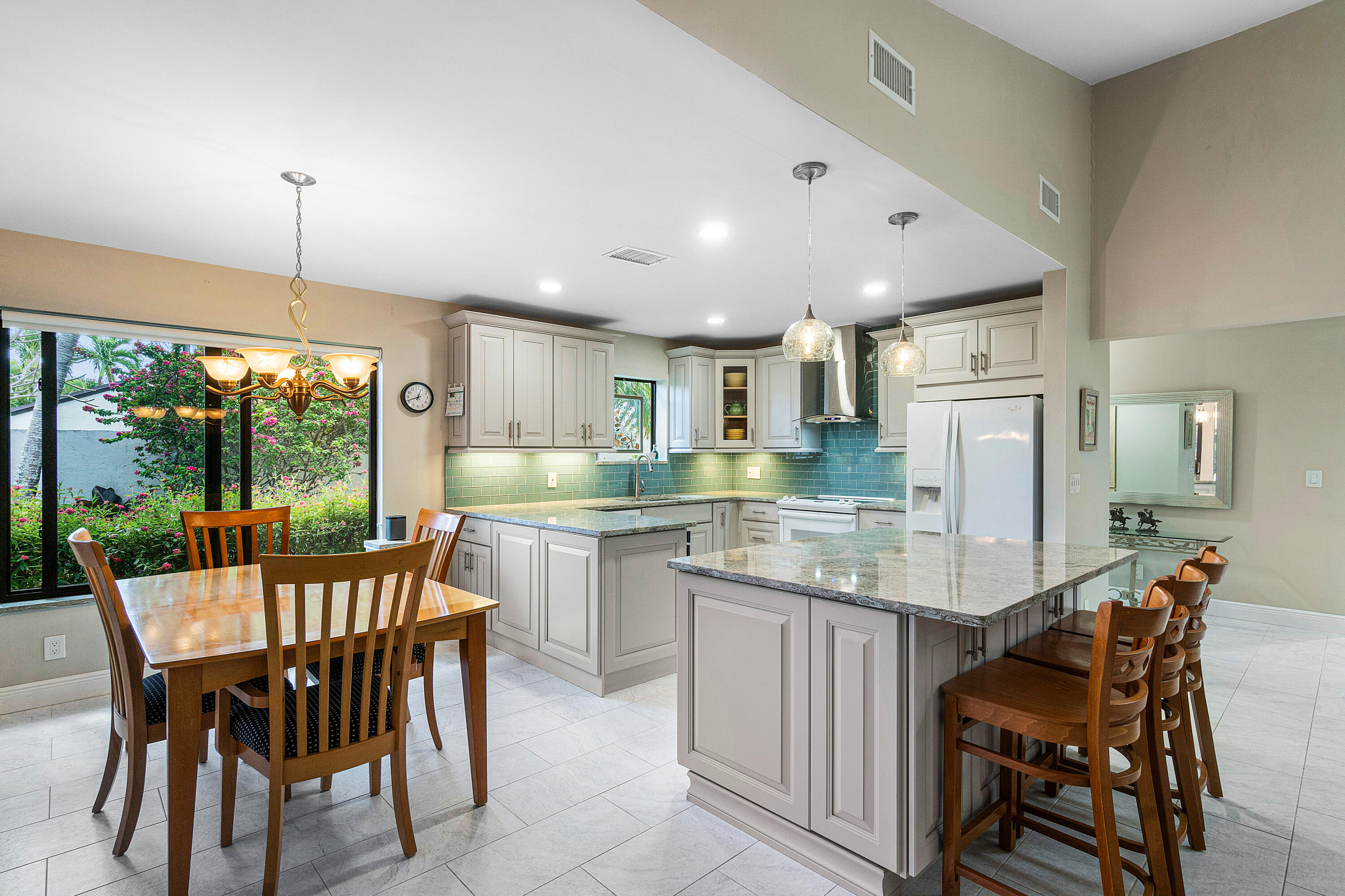 327 Southwest 29th Avenue Delray Beach, FL 33445 - Photo 8 of 48 untitled-8