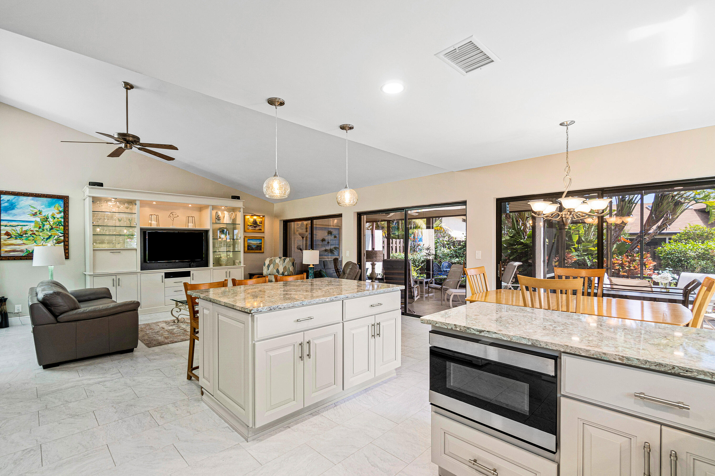 327 Southwest 29th Avenue Delray Beach, FL 33445 - Photo 10 of 48 untitled-10