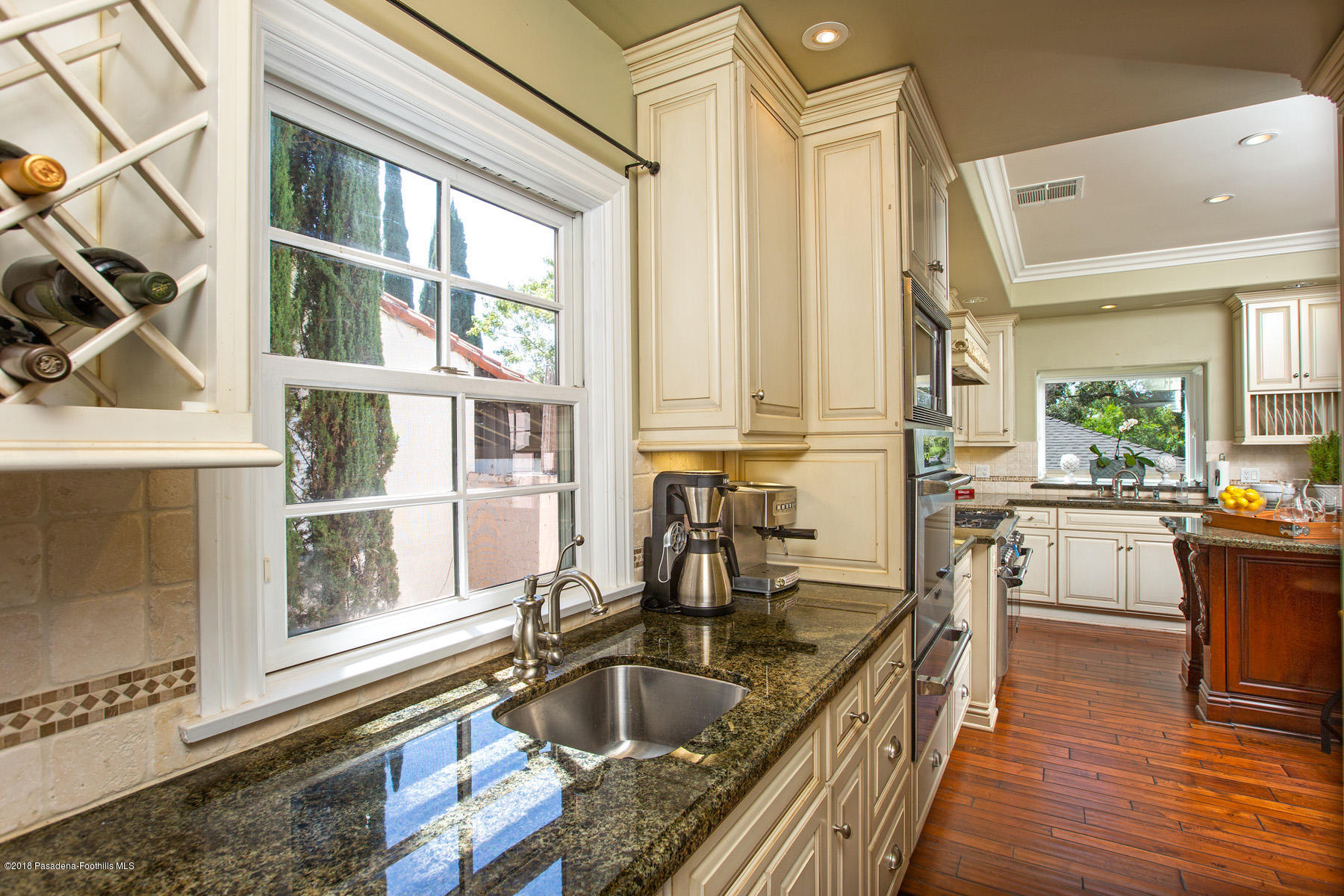 1678 Braeburn Road Altadena, CA 91001 - Photo 12 of 29 21