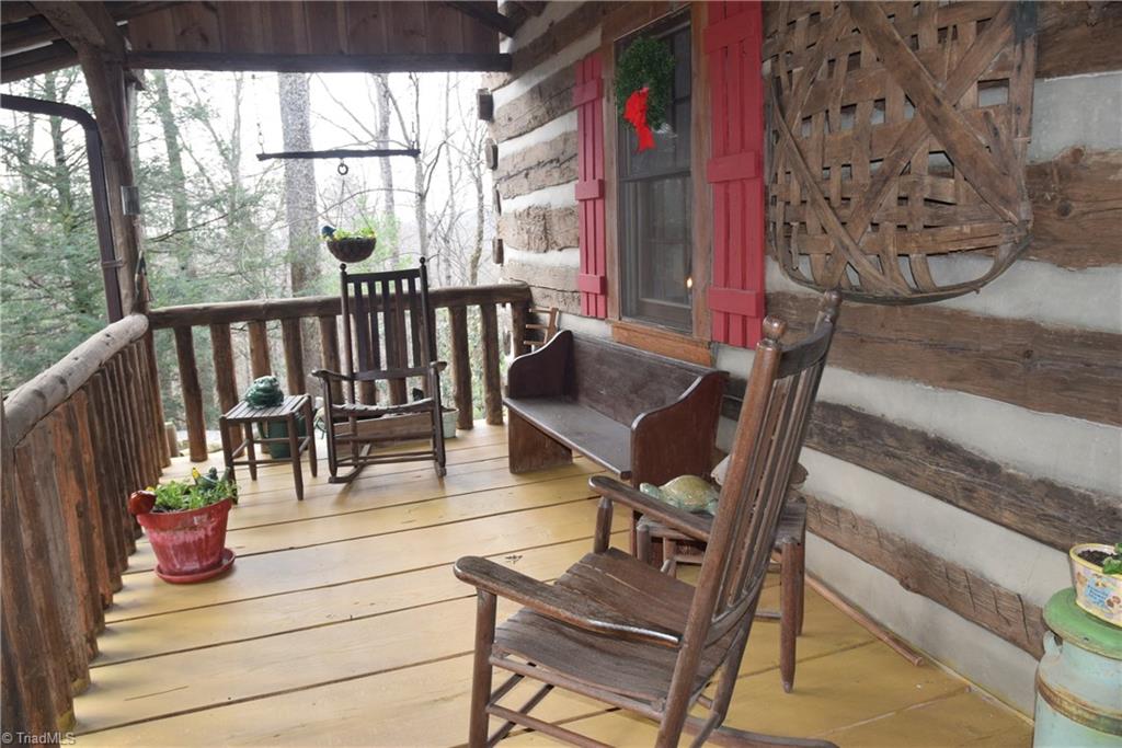362 Abbey Road McGrady, NC 28649 - Photo 6 of 50 Gallery Image 6