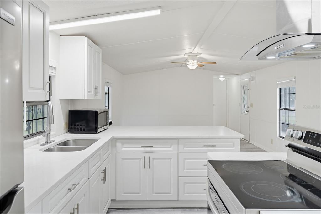 4786 Southwest 122nd Lane Webster, FL 33597 - Photo 25 of 55