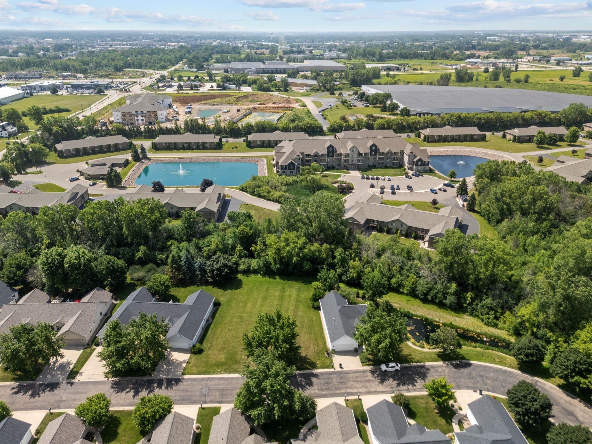 4761 Westbrook Court, Unit 87 Appleton, WI 54913 - Photo 13 of 16