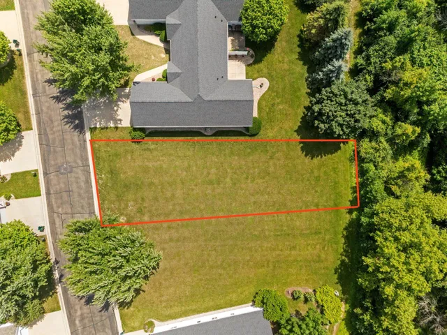 $64,900 | 4761 Westbrook Court, Unit 87, Appleton, WI 54913