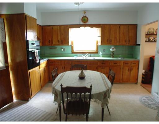 105 Montgomery Road Everson, PA 15631 - Photo 5 of 10 Kitchen.