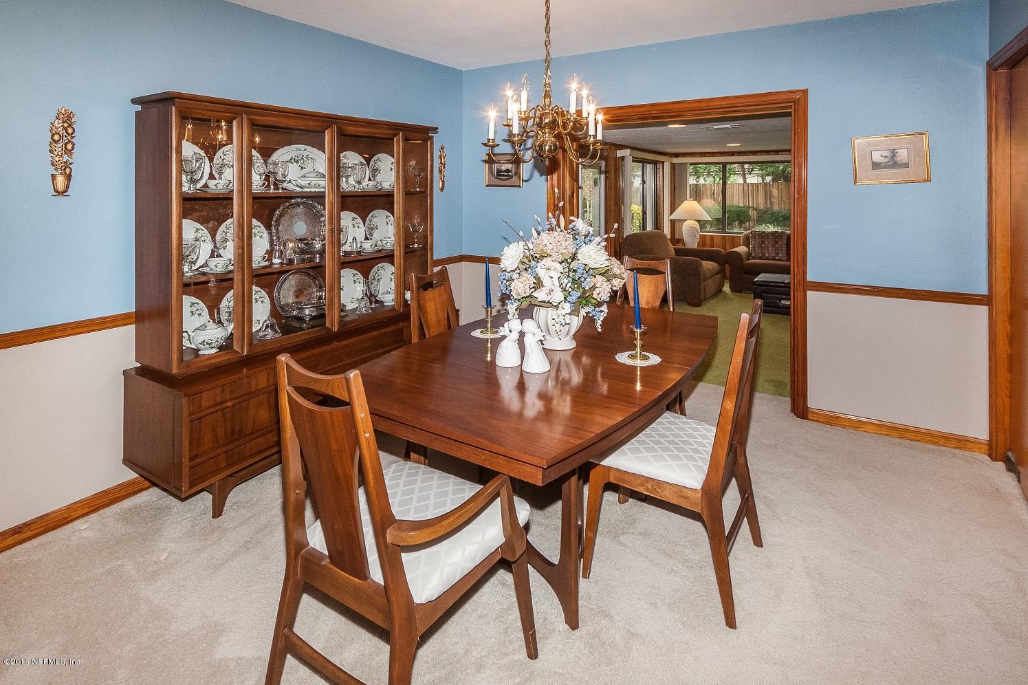 849 Wren Road Jacksonville, FL 32216 - Photo 8 of 37 Formal Dining Room