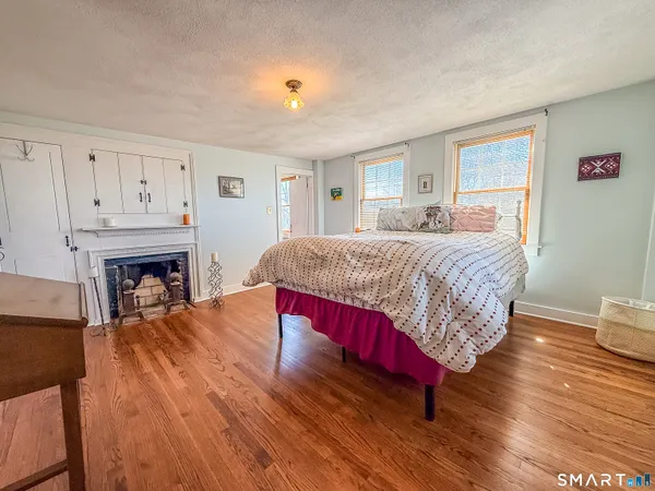 $439,900 | 440 Hill Street, Bristol, CT 06010