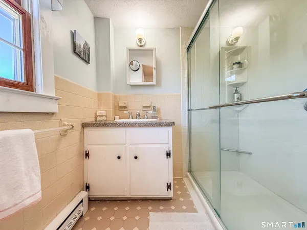 $439,900 | 440 Hill Street, Bristol, CT 06010