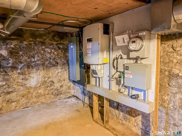 $439,900 | 440 Hill Street, Bristol, CT 06010