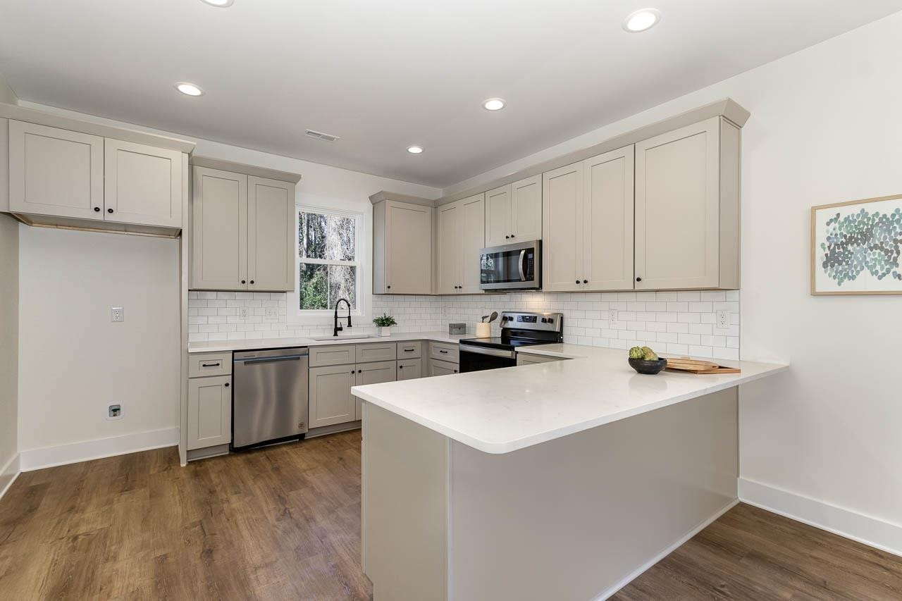 526 Lakeland Street Durham, NC 27701 - Photo 11 of 34 Photo 11