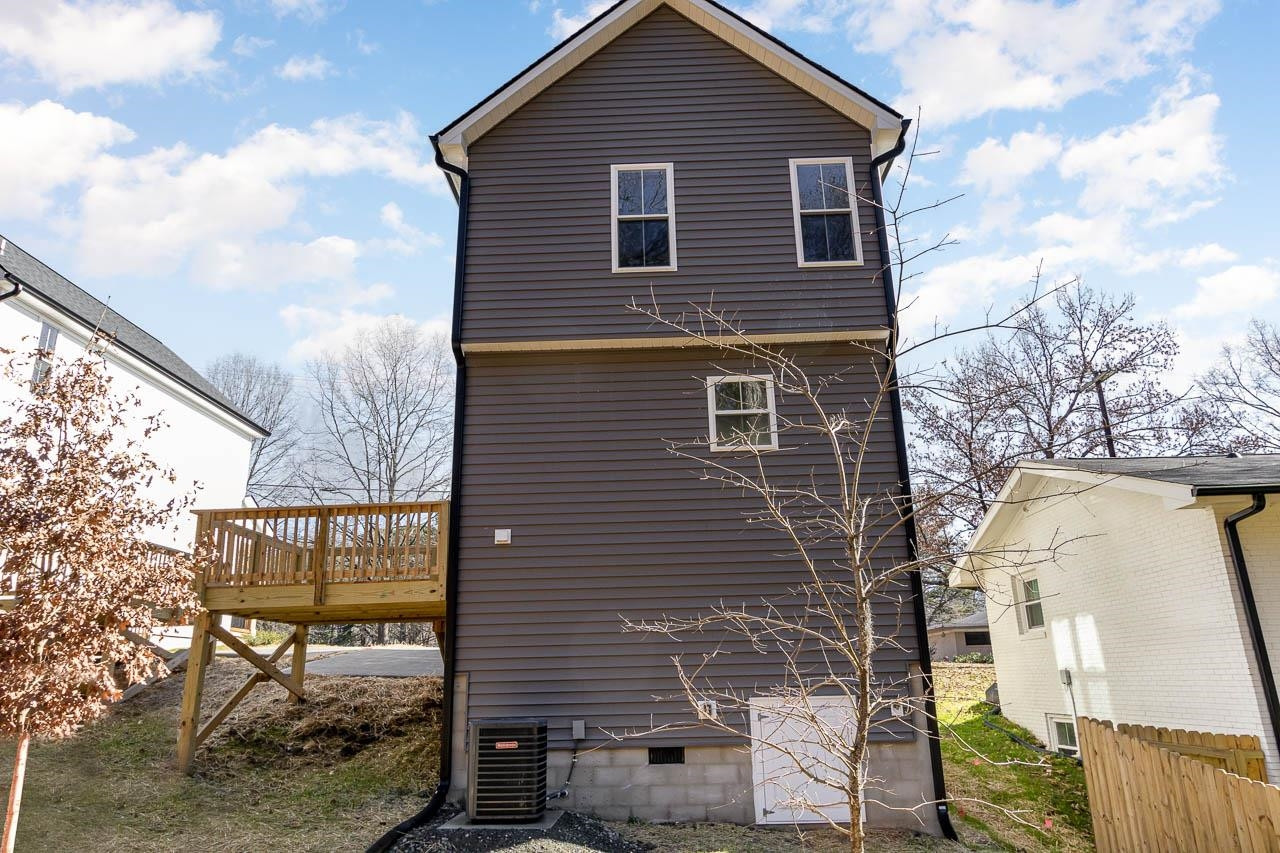 526 Lakeland Street Durham, NC 27701 - Photo 23 of 34 Photo 23