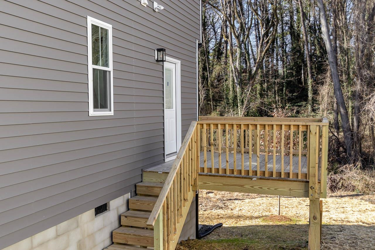 526 Lakeland Street Durham, NC 27701 - Photo 5 of 34 Photo 5