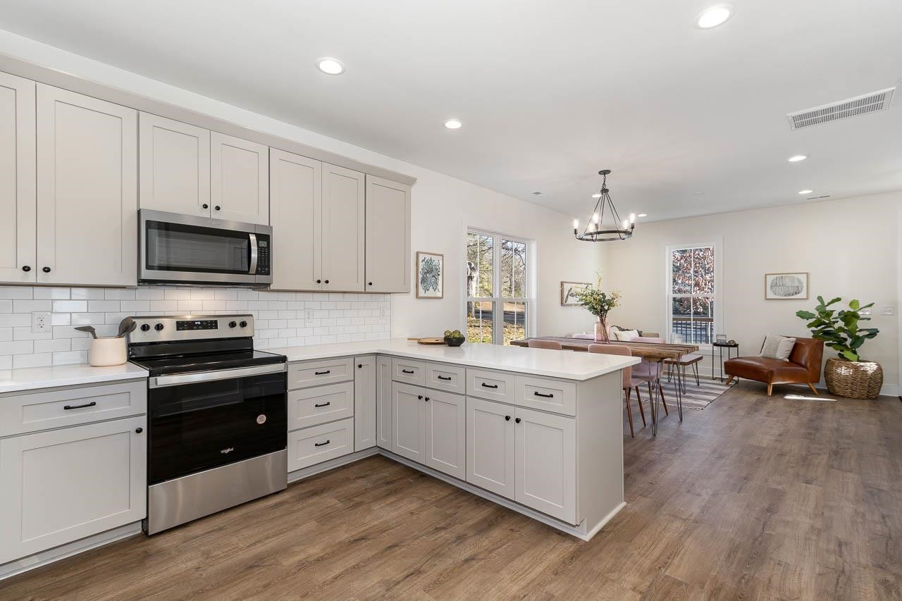 526 Lakeland Street Durham, NC 27701 - Photo 10 of 34 Photo 10