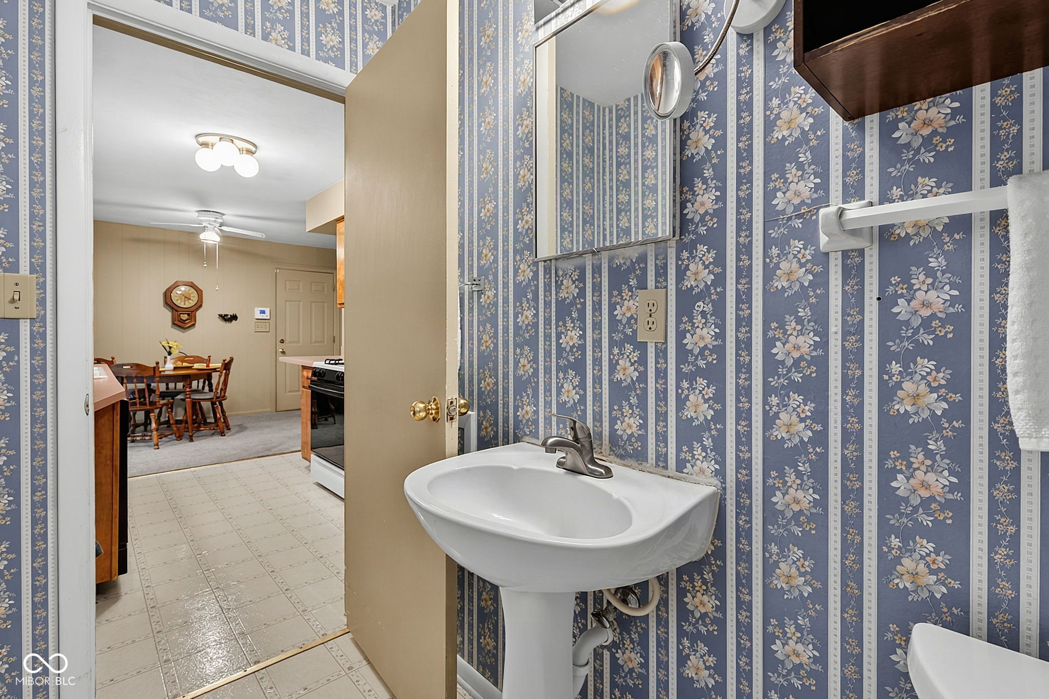 12330 Beckley Road Indianapolis, IN 46229 - Photo 21 of 47 Gallery Image 21