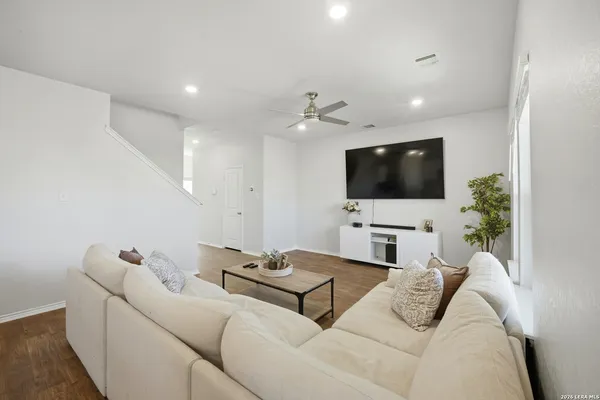 $2,100 | 4503 Felsite Avenue, San Antonio, TX 78253