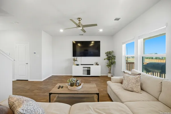 $2,100 | 4503 Felsite Avenue, San Antonio, TX 78253