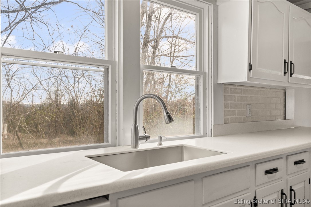 1615 Wiseman Road Southeast Corydon, IN 47112 - Photo 18 of 47