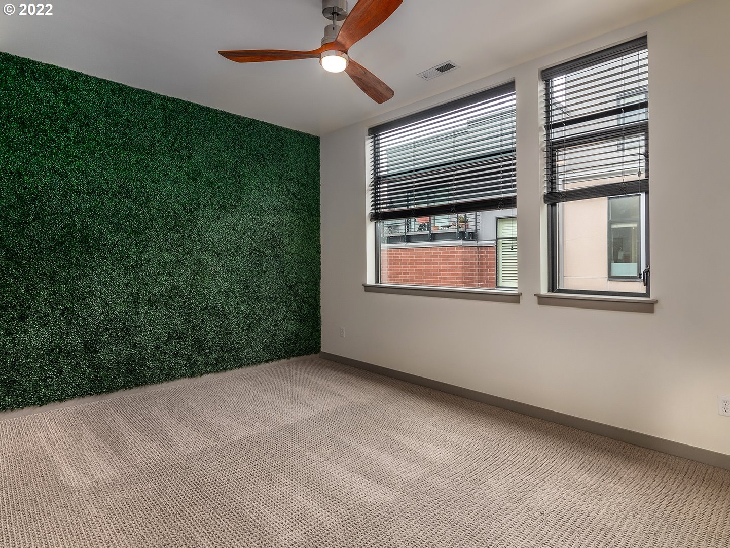 1726 Northwest Riverscape Street Portland, OR 97209 - Photo 17 of 31 Gallery Image 17