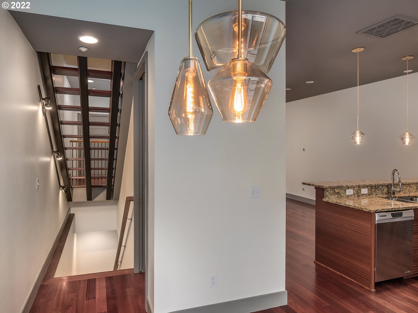 1726 Northwest Riverscape Street Portland, OR 97209 - Photo 19 of 31 Gallery Image 19
