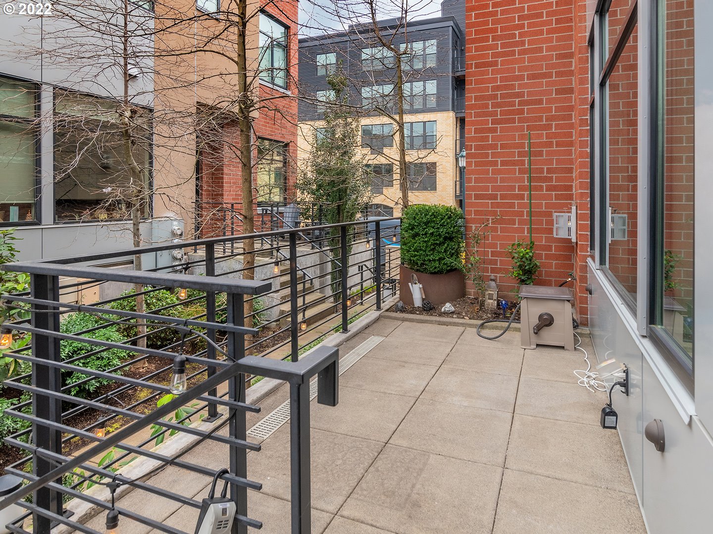 1726 Northwest Riverscape Street Portland, OR 97209 - Photo 24 of 31 Gallery Image 24